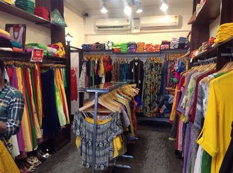 16 best clothing apps to help you organize, style, and shop on the go. Best Places for Shopping in Mumbai (2020) Shopping in ...