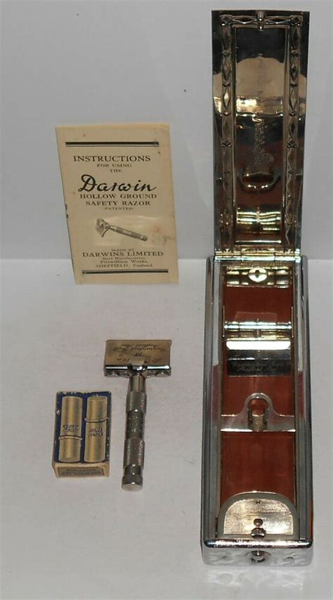 1935 Darwin Razor In Original Shipping Box W 2 Blades And Instructions