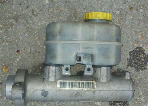 Find 2001 Dodge Ram 1500 Brake Master Cylinder Used In New Augusta