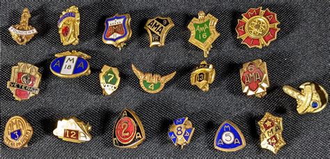 At Auction 19 Ama American Motorcycle Association Pins