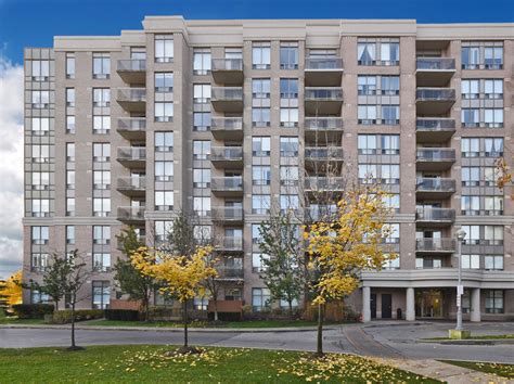 Condo Reviews for Paradise at The Oasis Condos, Toronto