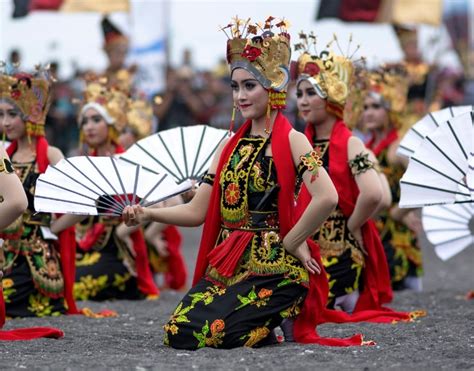 Gambar Kebudayaan Jawa Timur Pulp