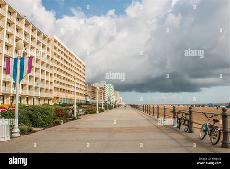 Virginia Beach Boardwalk Stock Photo Alamy