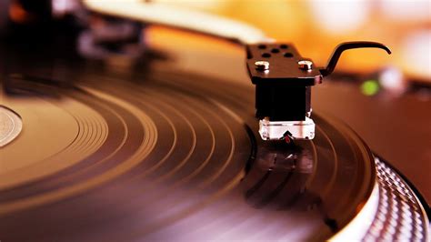 High fidelity vinyl record pressing. How to Build Your Own DIY Vinyl Record Player (With images) | Vinyl record player, Record player ...