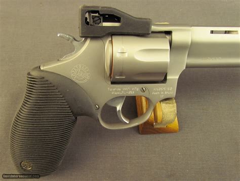 Taurus Tracker 17 Hmr Revolver Seven Shot