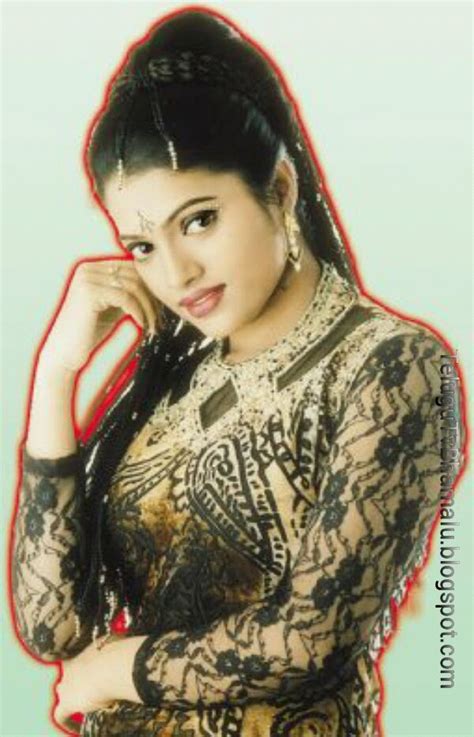 Telugu Tv Bhamalu Abitha Hot Pics 2