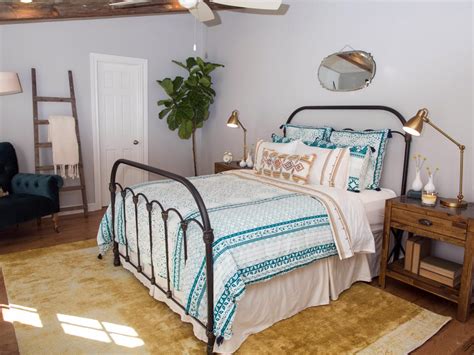 These before and afters are amazing. Joanna Gaines | HGTV