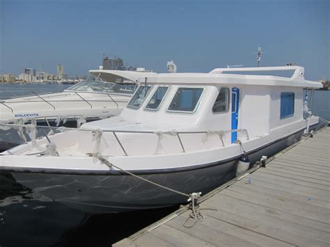 Luxury Passenger Boat With Air Conditioned Cabin Touring 40 Vip