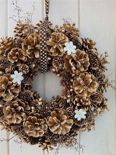 Easy To Do 40 Pinecone Craft Ideas For The Christmas And Winter Season