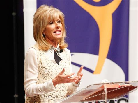 evangelical bible teacher beth moore splits with southern baptists