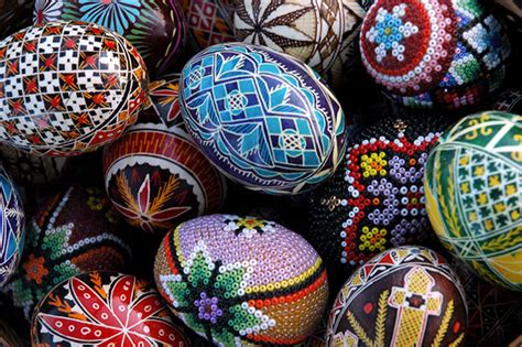 30 Beautiful Easter Eggs Designs Decoration Ideas