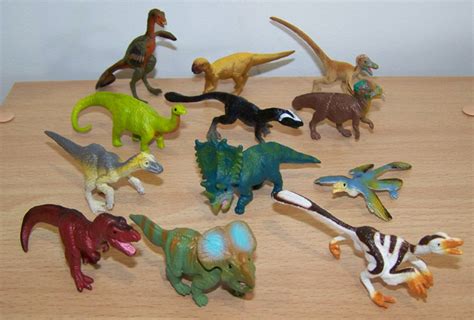 Feathered Dinos Tube Safari Ltd Dinosaur Toy Blog