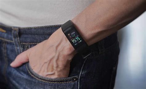 Why Are Seniors Rushing To Get This Stylish New Smartwatch The Health
