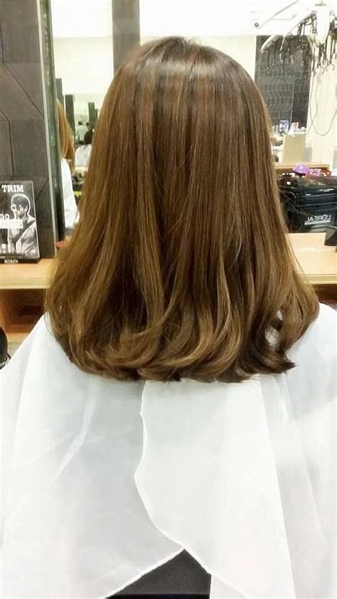 A buzz cut is any of a variety of short hairstyles usually designed with electric clippers. Volume rebond | Rebonded hair, Medium hair styles, Hair styles