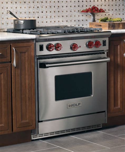 Wolf R304 30 Inch Pro Style Gas Range With 4 Dual Brass Open Burners 4