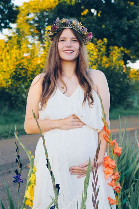 Somit wächst die schwangerschaftsmode mit der entwicklung deines babys mit. Pin auf Rund um Schwangerschaft