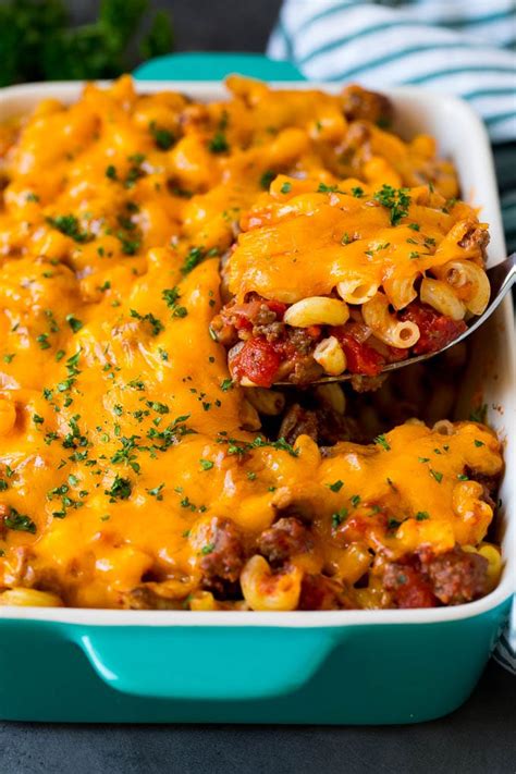 We've got plenty of easy dinner ideas right here. This hamburger casserole is ground beef and mushrooms in ...