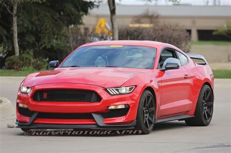 A Handful Of Shelby Gt350 Mustangs Will Be 2015s Shelby Gt350r Ford