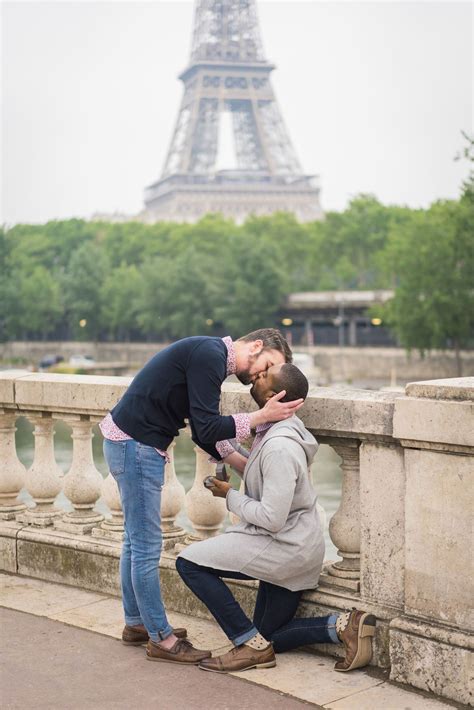 Proposal In Front Of The Eiffel Tower In Paris France Gay Proposal