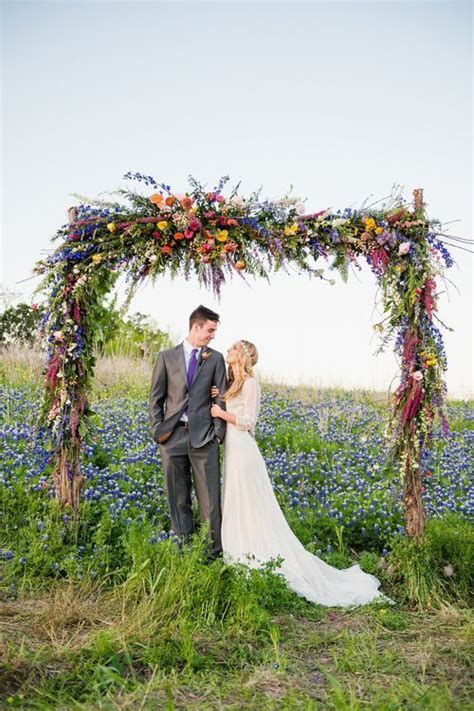 35 Super Colorful Wedding Arches And Altars Weddingomania