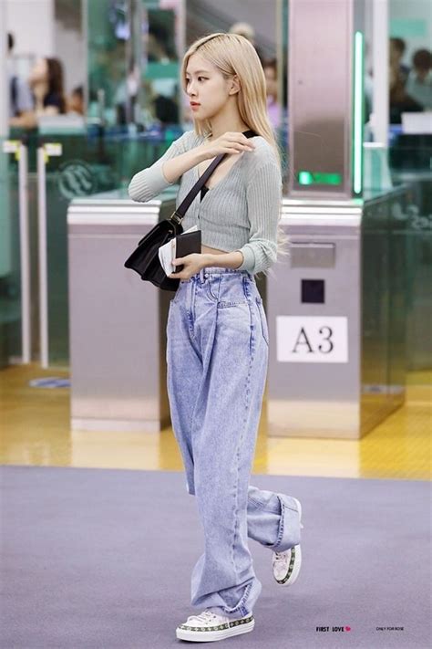 10 Times Blackpink Member Rosé Proved Her Loyalty To Flared Pants In