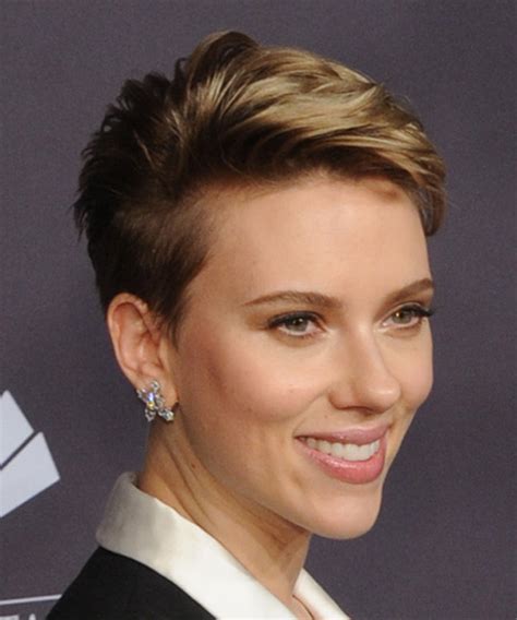 Scarlett Johansson Dark Blonde Pixie Haircut