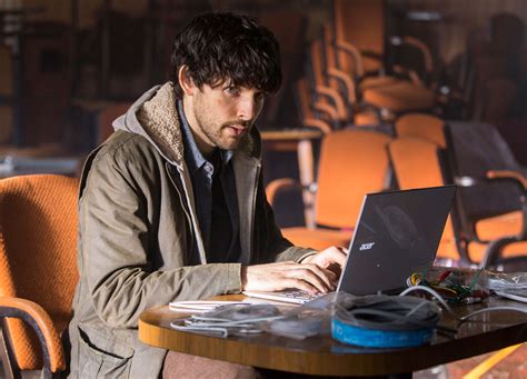 Humans: Colin Morgan Talks About the Show's Future & Doctor Who Rumors ...