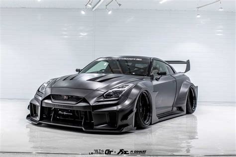 Wide Body Kit For Nissan GT R By Liberty Walk MAXTUNCARS