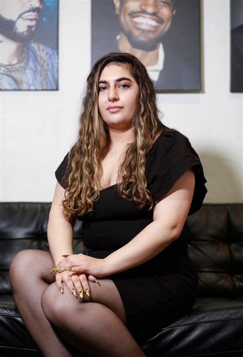 Nika Nikoubin Thought She Was Salma Hayek During Blind Date Stabbing