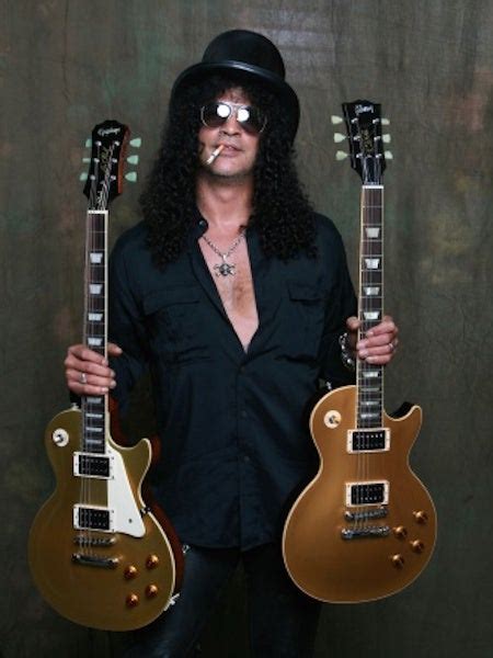 The Legendary Guitarist Slash With 12 Facts - NSF - Music ...
