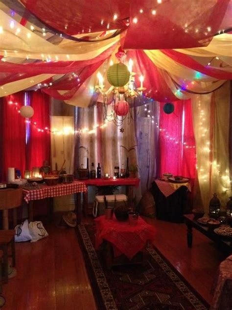 Bollywood theme party idea is the best for all kind of parties. Cowboys and Indians (Bollywood not Native American ...