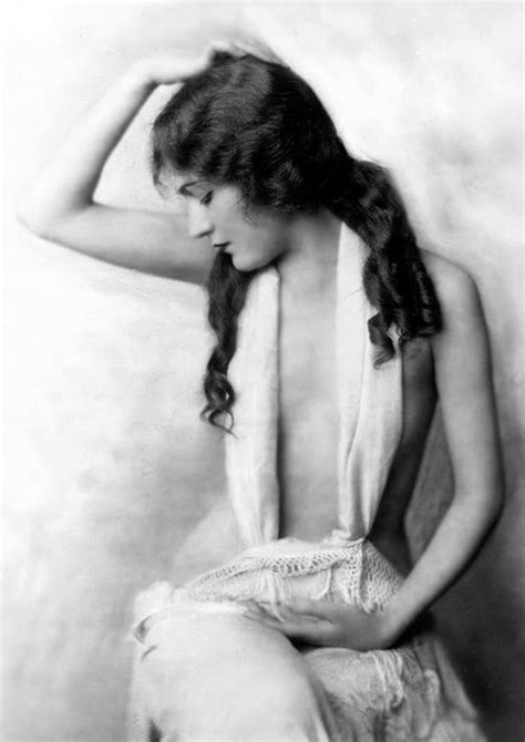 Ziegfeld Follies Alice Wilkie Monochrome Photo Print 03 A4 Size