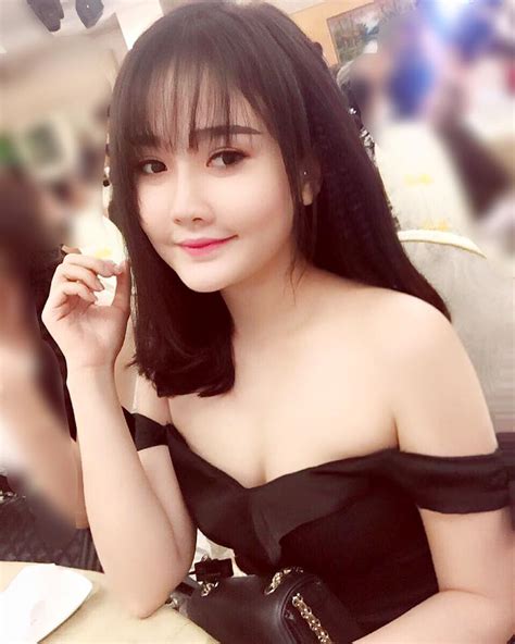 Ảnh sex em học sinh 18 tuổi hàng ngon mặc bikini kích dục free nude porn photos