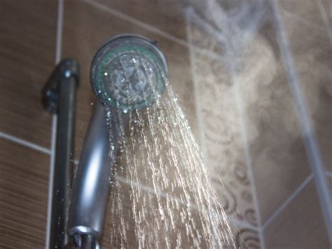 3 Cold Shower Benefits
