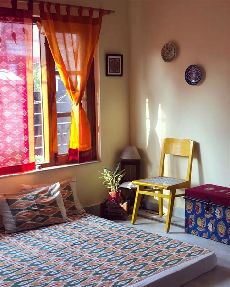 Indian Style Bedroom Decor Ethnic Romantic Swimthebigblue Dlingoo The Art Of Images
