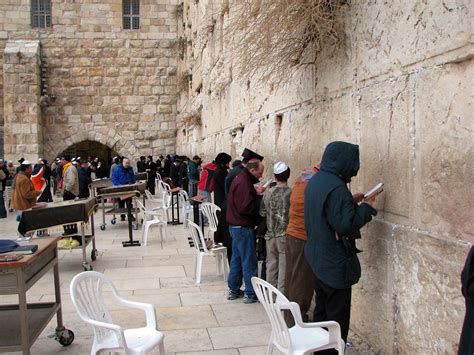 Jerusalem Prayer At The Western Wall The Western Wall H Flickr