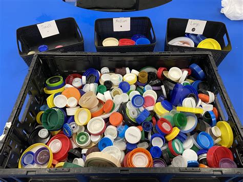 Small Medium And Large Mixed Object Sorting Activity For Preschoolers