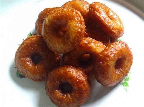 Kuih keria adalah sejenis kuih berbentuk donut yang diperbuat daripada ubi keledek dan biasanya disalut dengan gula melaka. Resepi Kuih Keria Gula Melaka Viral - Bonda