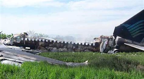 Accident Dun Boeing 737 De La Compagnie Garuda Indonesia Airways