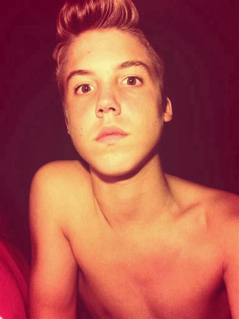 Pin By Tori On Boys😍 Matthew Espinosa Matthews Magcon