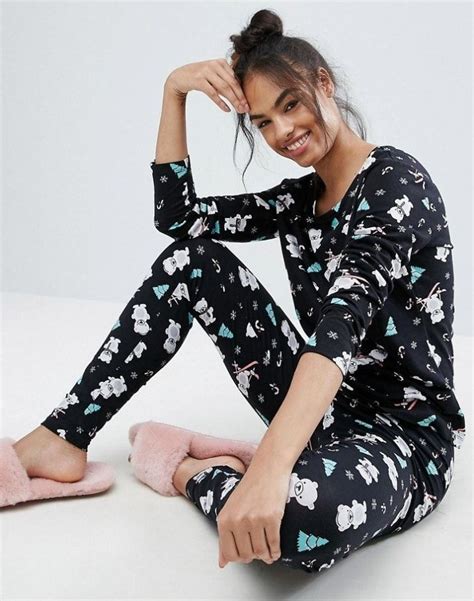 27 Cozy Pajamas Youll Want To Wear All Winter Cozy Pajamas Pajamas Comfy Pajamas