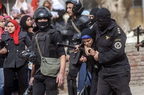 Egyptian Authorities Detain Thousands In Crackdown On Dissent The Washington Post