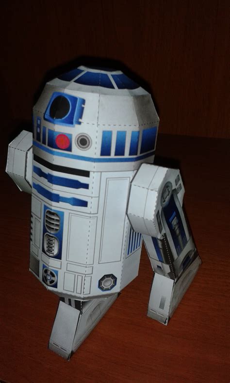 Papercraft Recortable De R2 D2 De Star Wars Manualidades A Raudales