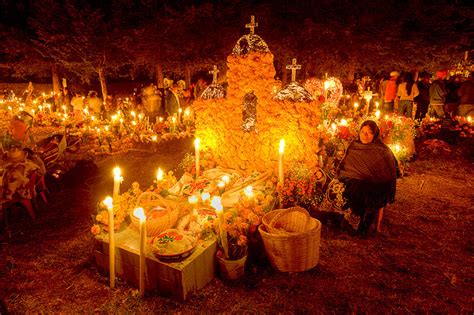 La Noche De Ánimas Tradición Milenaria De Michoacán Reporte 32 Mx