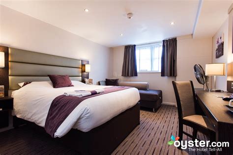 Compare hotel prices and find an amazing price for the premier inn london kew bridge hotel hotel in london. Premier Inn London Kew Bridge Hotel Review: What To REALLY ...