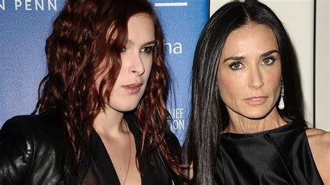 Demi Moore S Daughter Rumer Willis Couldn T Stand Her Mom S Relationship With Ashton Kutcher