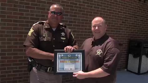 Sullivan County Deputy Receives Honoring The Badge Award Youtube
