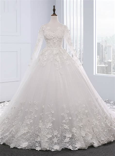 White Ball Gown Long Sleeve Backless Wedding Dresses With Beading