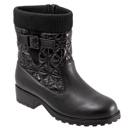 Trotters Womens Berry Boot In Black Editorialist