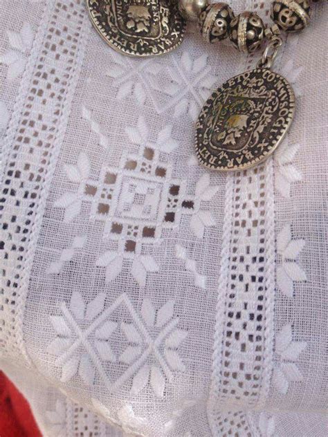 Pin by Nil Yildirim on HARDANGER1 | Hand embroidery, Pattern ...